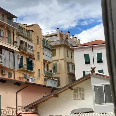 Casa Paloma 아파트 산레모